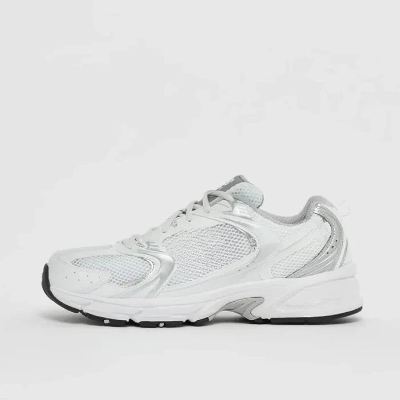 UNISEX SNEAKERS